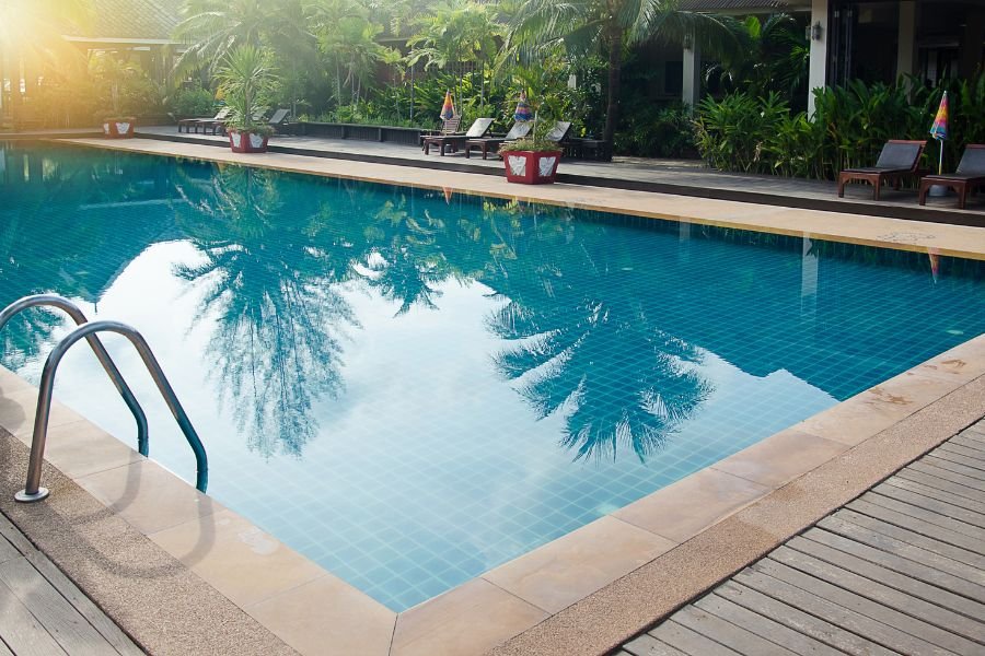 Green Water Pool Clean