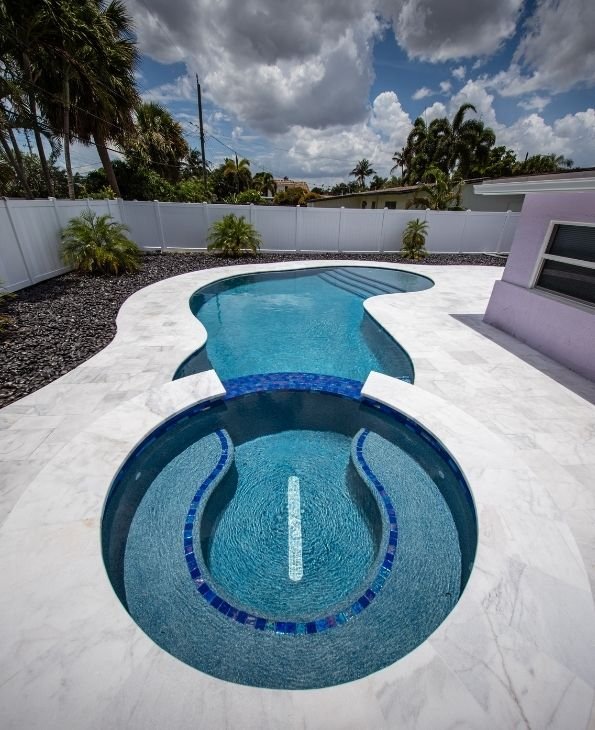 Why Coral Springs Pools Need Weekly Service