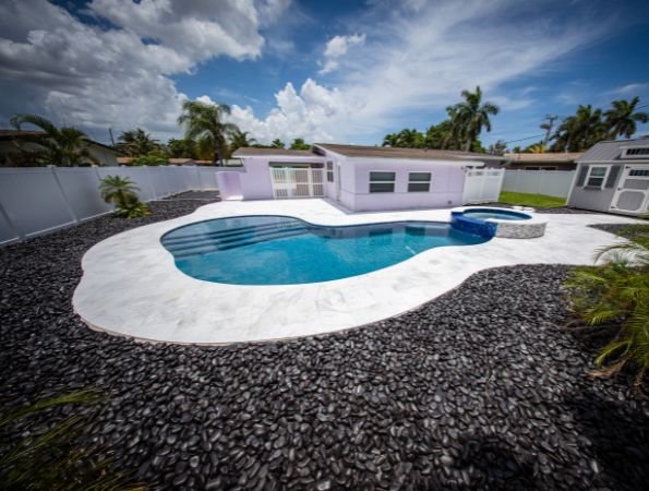 A Weekly Routine Built for Boca Raton Pools