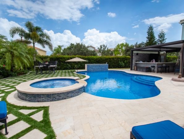 Keeping Boca Raton Pools Healthy